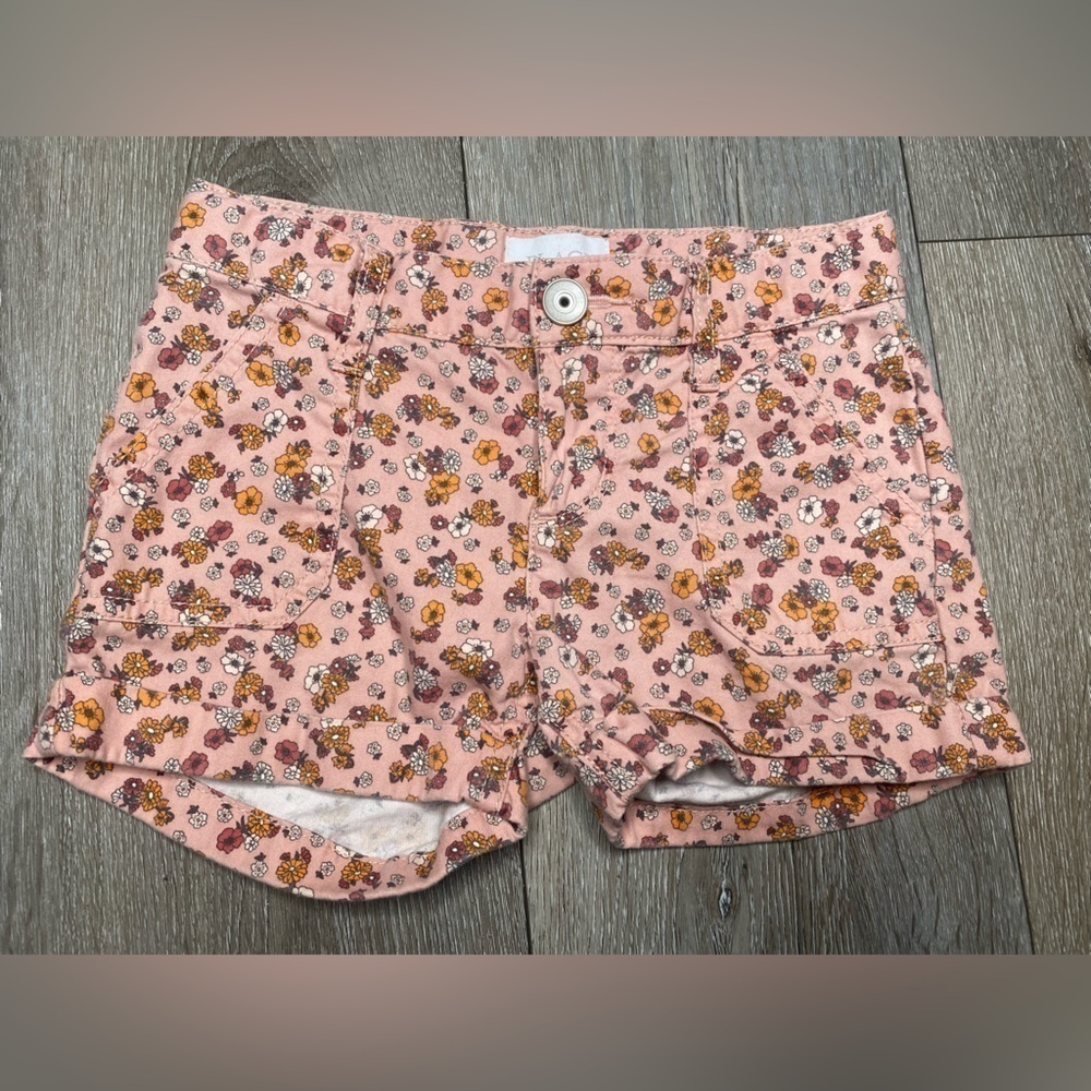 The Children’s Place Girl Floral Shorts Size 5